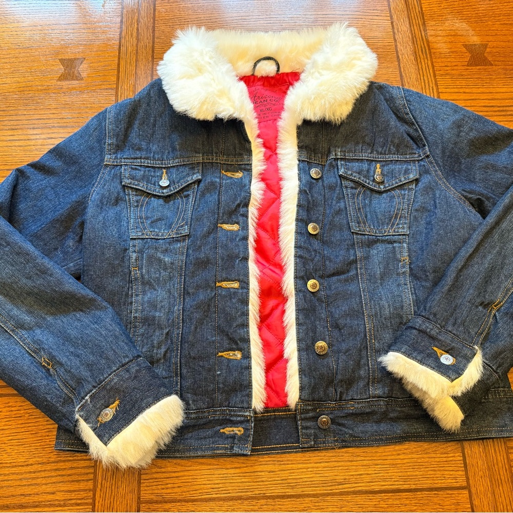 Arizona Jean Company Blue Jean Jacket with White Fur Trim
